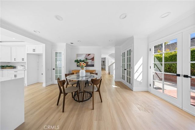 12 Oakdale, Irvine, CA 92604