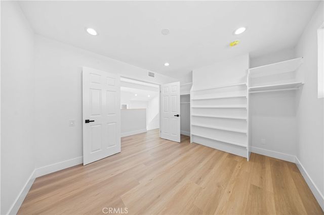 12 Oakdale, Irvine, CA 92604