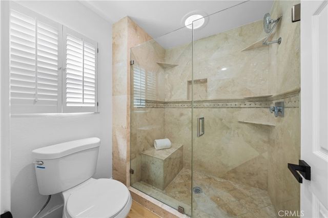 12 Oakdale, Irvine, CA 92604