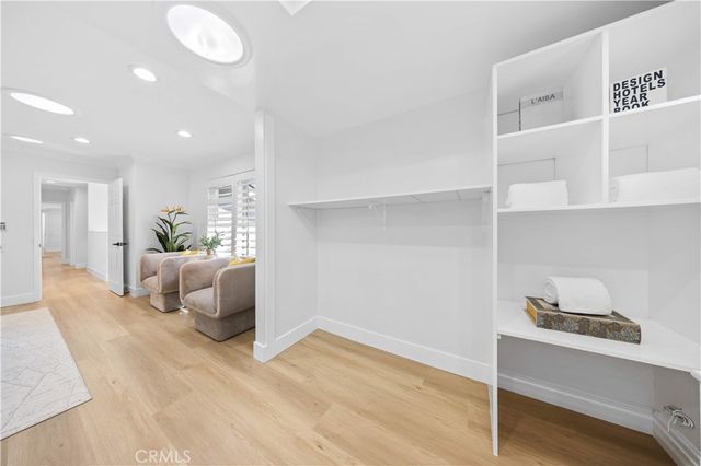 12 Oakdale, Irvine, CA 92604