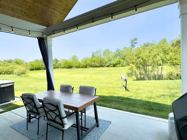 9814 W 146th Avenue, Cedar Lake, IN 46303