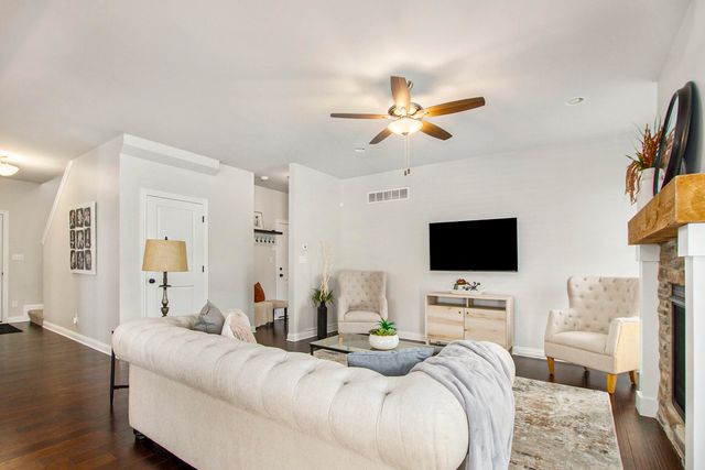 9814 W 146th Avenue, Cedar Lake, IN 46303