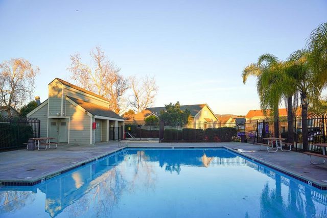 7352 Tooma Street 227, San Diego, CA 92139