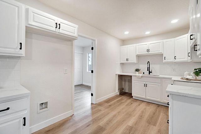 8623 E Dinuba, Selma, CA 93662