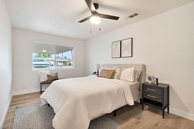 8623 E Dinuba, Selma, CA 93662