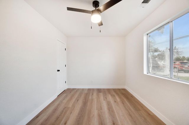 8623 E Dinuba, Selma, CA 93662