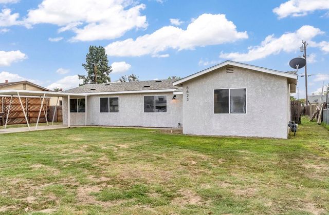 8623 E Dinuba, Selma, CA 93662