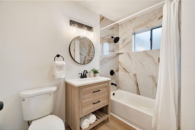 8623 E Dinuba, Selma, CA 93662