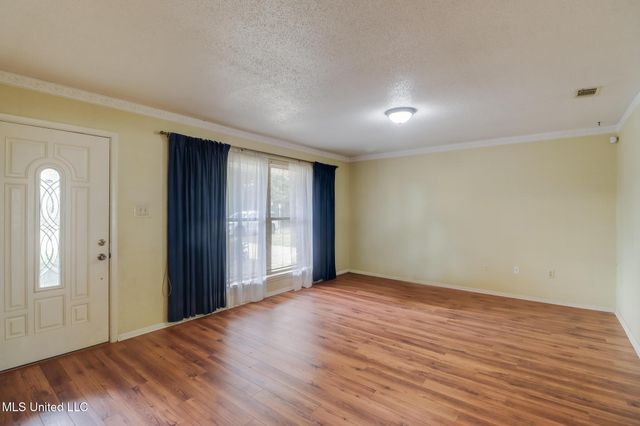 21 Cottonwood Court, D'iberville, MS 39540