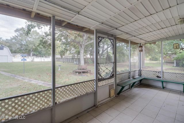 21 Cottonwood Court, D'iberville, MS 39540