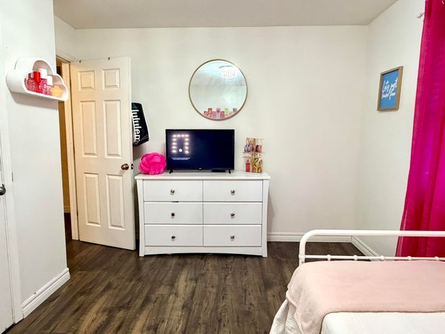 18371 Lawrence 2230, Aurora, MO 65605