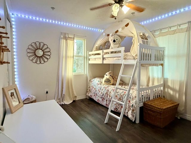 18371 Lawrence 2230, Aurora, MO 65605