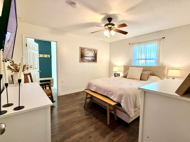 18371 Lawrence 2230, Aurora, MO 65605