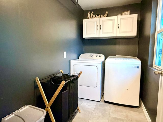 18371 Lawrence 2230, Aurora, MO 65605