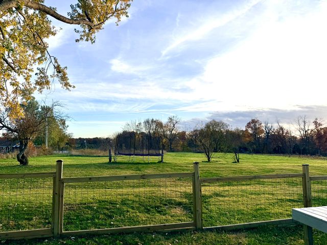 18371 Lawrence 2230, Aurora, MO 65605