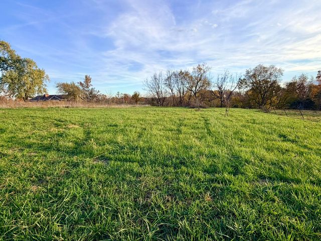 18371 Lawrence 2230, Aurora, MO 65605