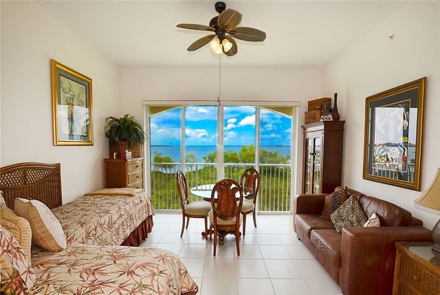 24 Harbour Isle Drive W 305, Fort Pierce, FL 34949