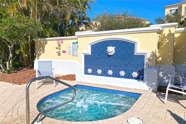 24 Harbour Isle Drive W 305, Fort Pierce, FL 34949