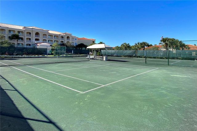 24 Harbour Isle Drive W 305, Fort Pierce, FL 34949