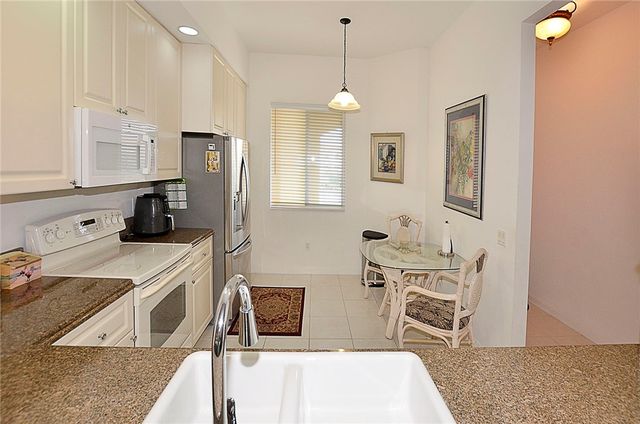 24 Harbour Isle Drive W 305, Fort Pierce, FL 34949
