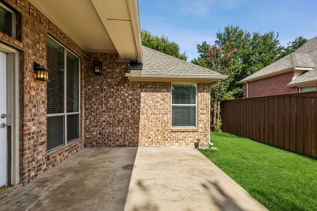 8447 Firewheel Lane, Frisco, TX 75036