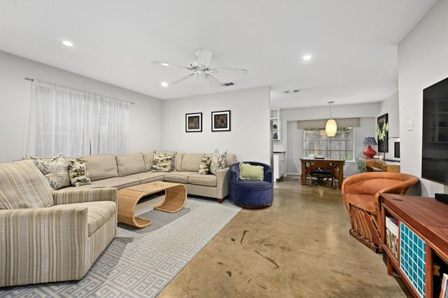 2110 Bluebonnet LN, Austin, TX 78704