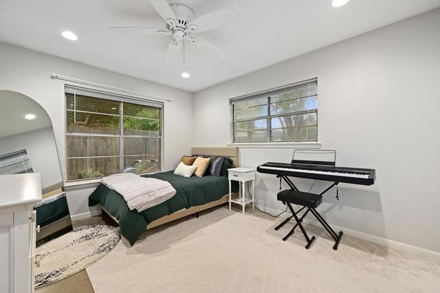 2110 Bluebonnet LN, Austin, TX 78704