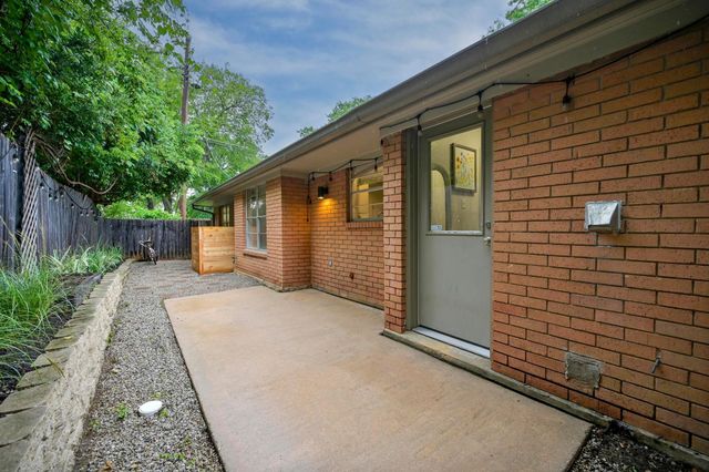 2110 Bluebonnet LN, Austin, TX 78704