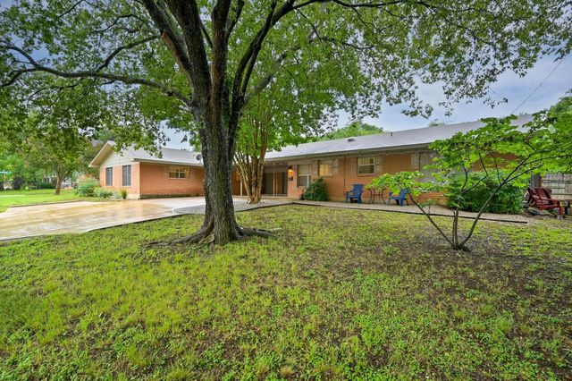 2110 Bluebonnet LN, Austin, TX 78704