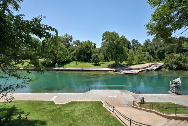 2110 Bluebonnet LN, Austin, TX 78704