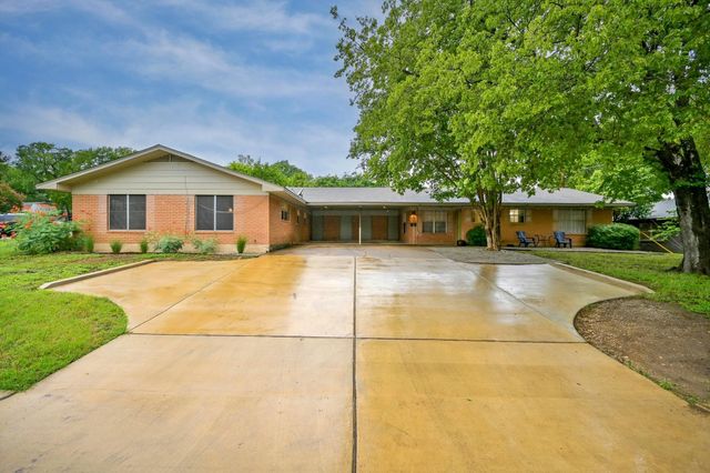 2110 Bluebonnet LN, Austin, TX 78704