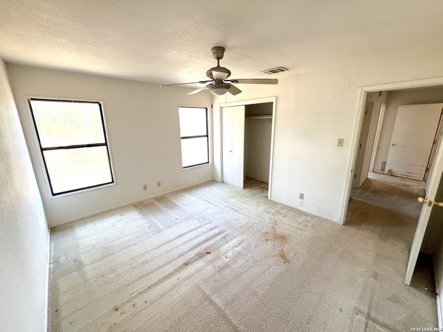 3200 N State Highway 16, Jourdanton, TX 78026