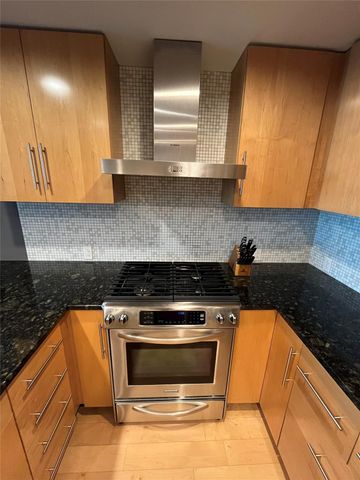 300 Bowie ST 3706, Austin, TX 78703