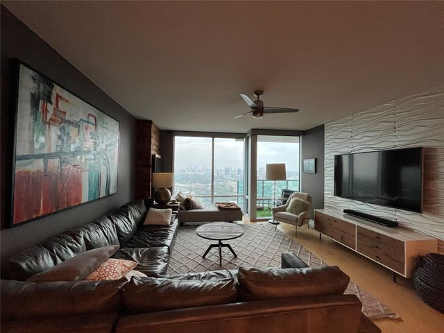 300 Bowie ST 3706, Austin, TX 78703