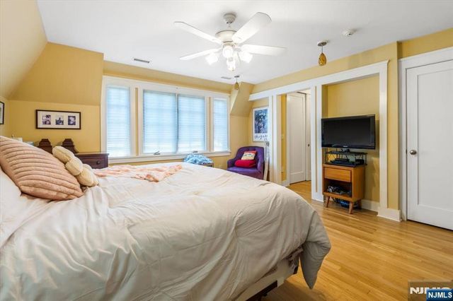 314 Winthrop Road, Teaneck, NJ 07666