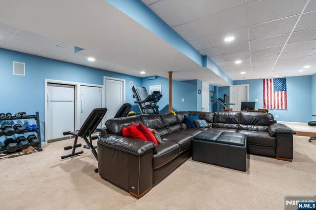 314 Winthrop Road, Teaneck, NJ 07666