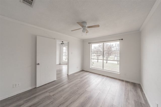 306 Country Club Drive, Joshua, TX 76058