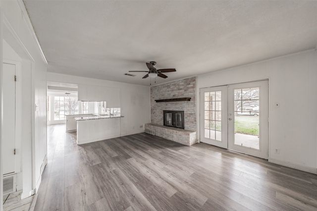 306 Country Club Drive, Joshua, TX 76058