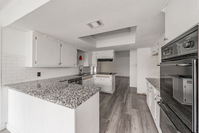 306 Country Club Drive, Joshua, TX 76058