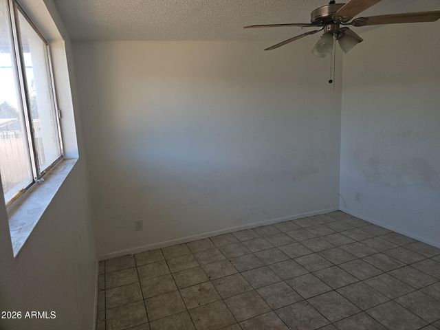 3629 W DUNLAP Avenue, Phoenix, AZ 85051