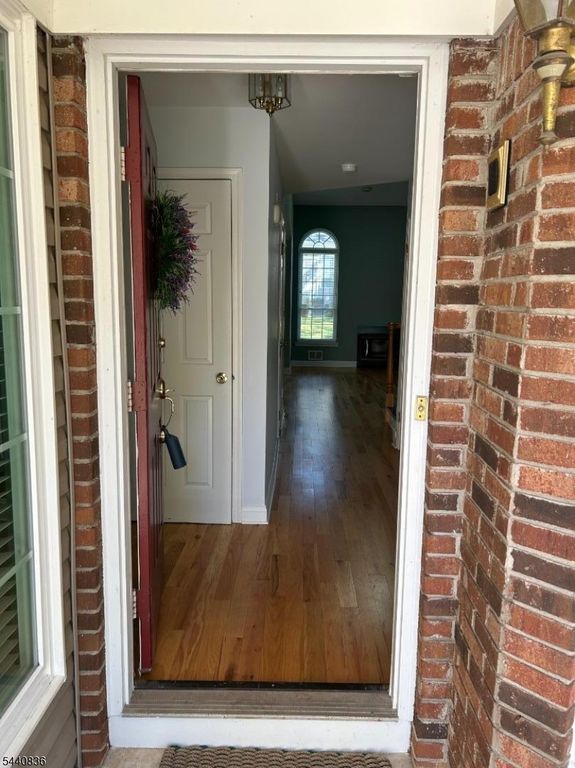 42 Myrtle Ct, Readington Twp., NJ 08889 — photo 2