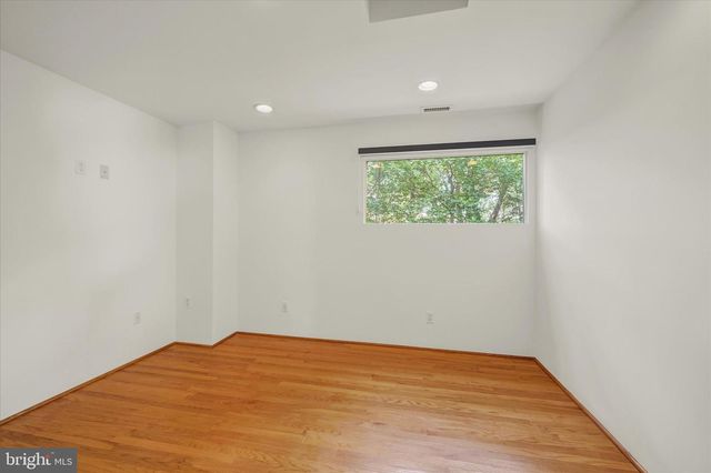 11 GREEN HEATHER CT, Pikesville, MD 21208