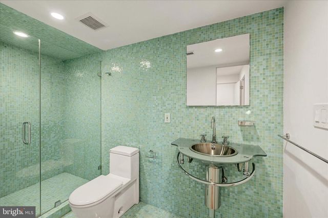 11 GREEN HEATHER CT, Pikesville, MD 21208