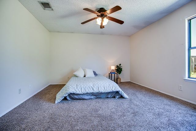 1821 La Mesa Lane, San Angelo, TX 76905