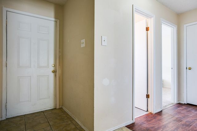 1821 La Mesa Lane, San Angelo, TX 76905