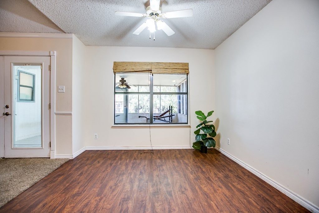 Image 11 of property listing at 1821 La Mesa Lane, San Angelo, TX 76905