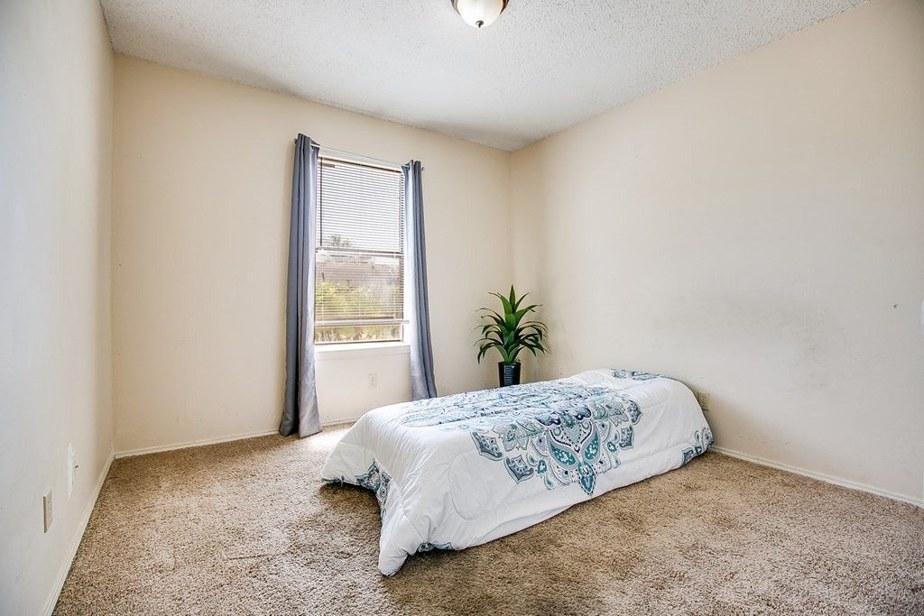 Image 16 of property listing at 1821 La Mesa Lane, San Angelo, TX 76905