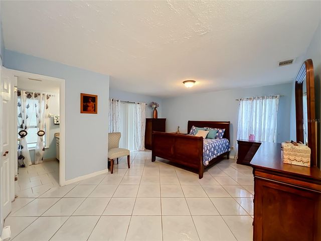 9216 AMITY COURT, Orlando, FL 32817