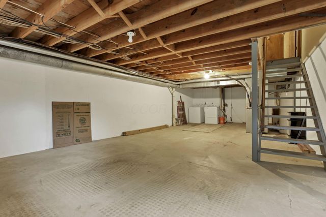 2014 Queensgate Lane, Columbus, OH 43235