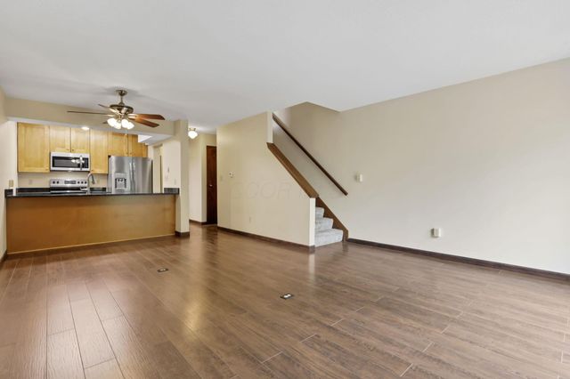 2014 Queensgate Lane, Columbus, OH 43235
